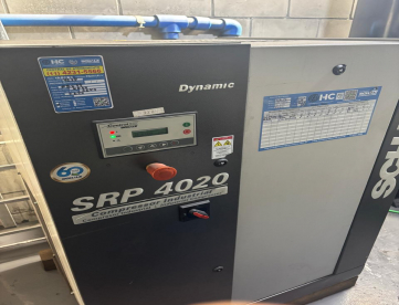 COMPRESSOR DE PARAFUSO  MARCA SCHUZ   MODELO SRP 4020- DYNAMIC - MUITO NOVO