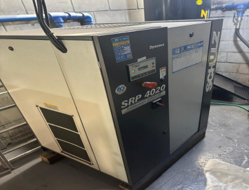 Foto: COMPRESSOR DE PARAFUSO  MARCA SCHUZ   MODELO SRP 4020- DYNAMIC - MUITO NOVO