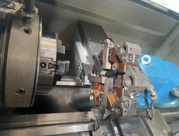 Foto: TORNO CNC - ROMI - CENTUR M30D - 430 x 1000 MM - ANO 2007 - KIT MULTIPLIC