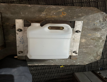 Foto: MOLDE BOMBONA 5L