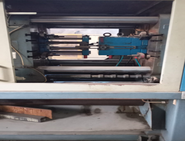 Foto: INJETORA DE PLÁSTICOS JASOT 1300/250 (250T) ANO 2007