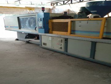 INJETORA DE PLÁSTICOS JASOT 1300/250 (250T) ANO 2007