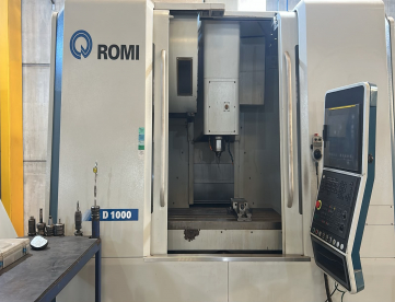 Foto: CENTRO DE USINAGEM VERTICAL ROMI D1000 NOVA GERAÇÃO -15.000 RPM -REFRIGERAÇÃO PELO SPINDLE -ANO 2018