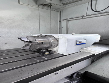 Foto: CENTRO DE USINAGEM VERTICAL ROMI D1250 -COM REFRIGERAÇÃO -4 EIXO -3400 HORAS TRABALHANDAS-MAQUINA NOVA -ANO 2020