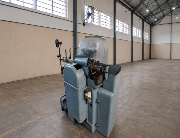 Foto: TORNO AUTOMÁTICO SUIÇO DE CABEÇOTE MÓVEL - STHROM M-125 COMPLETO