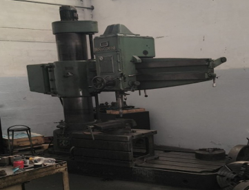 Foto: FURADEIRA RADIAL ROCCO - 1600 R50 - 1000 X 700 X 565MM