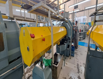 Foto: TORNO AUTOMÁTICO MULTIFUSO SCHUTTE - SE16 X 6 FUSOS - MÁQUINA COM NR-12 COMPLETA.