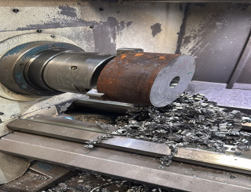 Foto: TORNO CNC NARDINI LOGIC 250 -2000 X 500 -COMANDO MCS