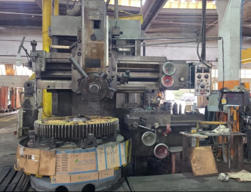 TORNO VERTICAL SEDIN 1516-C49 - ANO 1973 - PLACA 1400MM