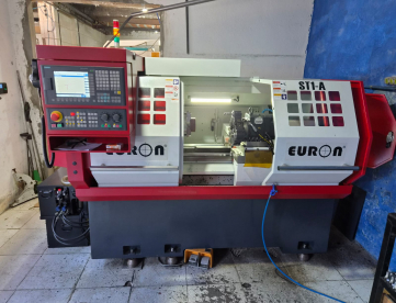 CENTRO DE TORNEAMENTO EURON MODELO ST1A -500 X 470 MM -COMANDO SIEMENS 808D - ANO 2025