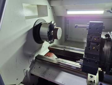Foto: CENTRO DE TORNEAMENTO EURON MODELO ST1A -500 X 470 MM -COMANDO SIEMENS 808D - ANO 2025