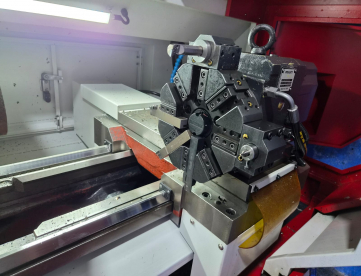 Foto: CENTRO DE TORNEAMENTO EURON MODELO ST1A -500 X 470 MM -COMANDO SIEMENS 808D - ANO 2025