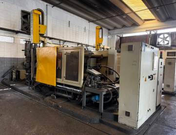 Foto: INJETORA DE ALUMÍNIO - LK MACHINERY - MODELO DCC 400 - 400 TON - ANO 2013