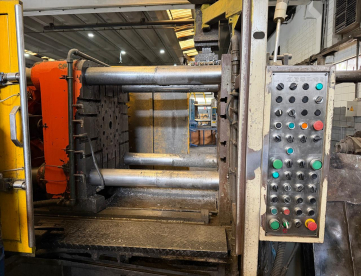Foto: INJETORA DE ALUMÍNIO - LK MACHINERY - MODELO DCC 400 - 400 TON - ANO 2013