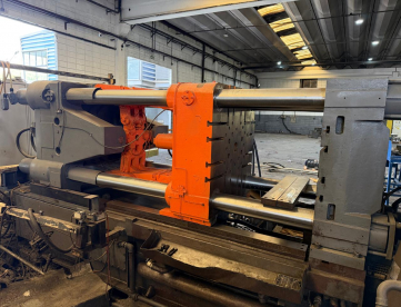Foto: INJETORA DE ALUMÍNIO - LK MACHINERY - MODELO DCC 400 - 400 TON - ANO 2005 - REFORMADA