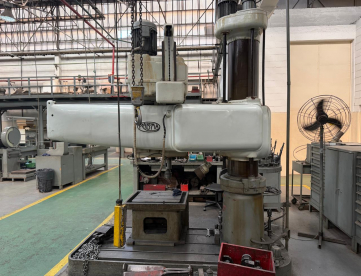 Foto: FURADEIRA RADIAL - RABOMA - 12UH 1600 - BRAÇO 1600 MM