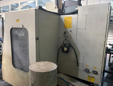 Foto: CENTRO DE USINAGEM VERTICAL CNC ROMI D760 - 760MM X 406MM X 508MM - ANO 2001