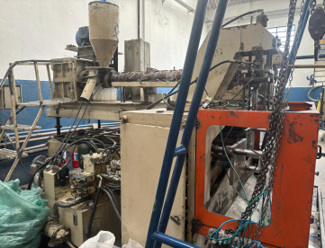 Foto: SOPRADORA DE TERMOPLÁSTICOS   MARCA ROGEFLEX - MODELO 6L R75 -6 LITROS -MESA DUPLA - ANO 1995
