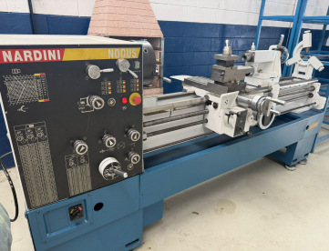 Foto: TORNO MECÂNICO - NARDINI - ND250
