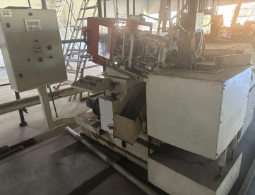 Foto: VENDO 6 INJETORA DE ZAMAK CAMARA QUENTE  MARCA BUHLER MODELO  A-5B  5 TONELADAS 