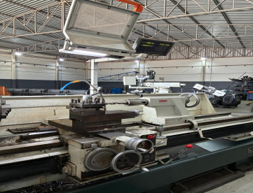 Foto: TORNO MECÂNICO - CLEVER - L2680 - 660MM x 2000 MM - ANO 2022