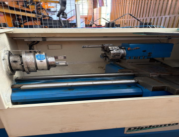 Foto: TORNO CNC – NARDINI – LOGIC 195 MILLENNIUM – COMANDO MCS – 12 A 3.500 RPM