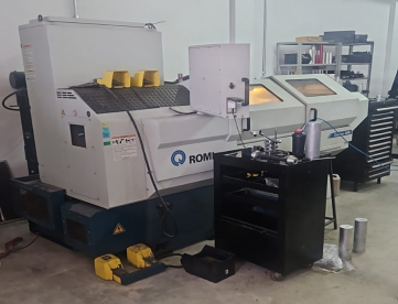TORNO CNC - ROMI - CENTUR 30D - 1000 MM - ANO 2021 - SIMIENS - PLACA HIDRÁULICA