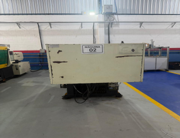 Foto: INJETORA DE PLÁSTICOS SINITRON SB-2000 - 200T - ANO 2010