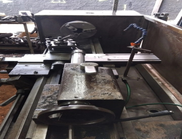 Foto: TORNO MECÂNICO – ROMI I-30 – 515 × 1.500 MM