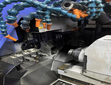 Foto: TORNO AUTOMÁTICO DE CABEÇOTE MOVEL -STAR SB20 TYPE E- PASSAGEM 20 MM COM ALIMENTADOR DE BARRAS -ANO 2011