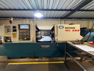 Foto: TORNO CNC - ROMI - GL 280 -  COMANDO FANUC - ANO 2012