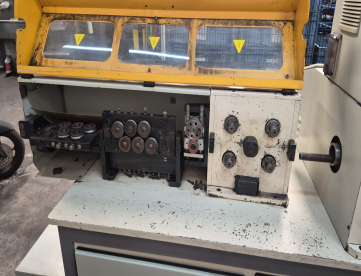 Foto: CURVADORA DE ARAMES CNC 5 EIXOS ZHZ - MOD. MDA 8 - 6MM NO CARBONO - 8MM NO INOX - ANO 2015