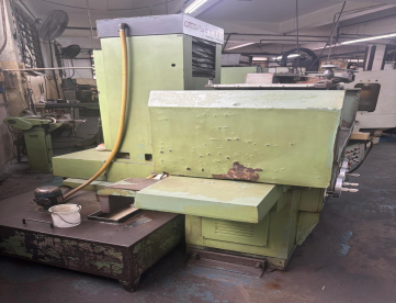 Foto: RETIFICA PLANA TANGENCIAL DE PRECISÃO  CAMUT (Italia ) MODELO MINI 406 -COM DAE FORM DE FAZER RAIO NO REBOLO -400 X 600 -ANO 1998