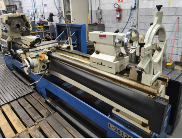 Foto: TORNO MECÂNICO CLEVER -L-26120 A - 3000 X 660MM