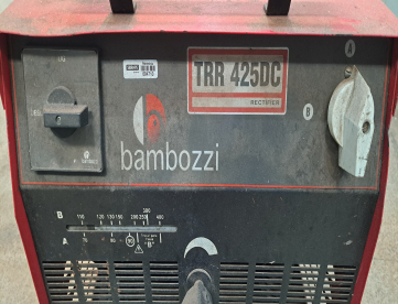 Foto: RETIFICADOR DE SOLDA BAMBOZZI - TRR 425DC