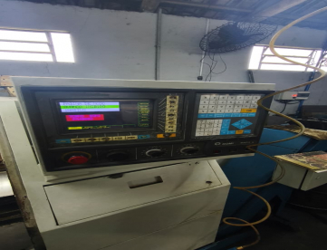 Foto: Torno CNC Romi Galaxy 15S