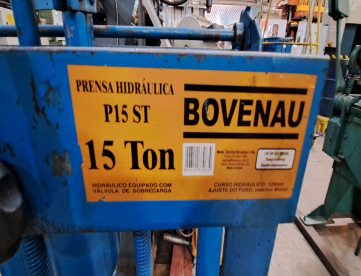 Foto: PRENSA HIDRÁULICA 15T - BOVENAU