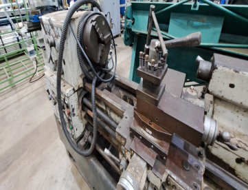 Foto: TORNO MECÂNICO TECH AMERICAN C6246 - 460 X 1500MM - ANO 2010