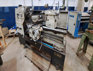 Foto: TORNO MECÂNICO CLEVER- Modelo L-2660 - 660MM X 1500MM