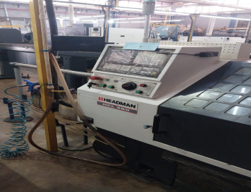 Foto: TORNO CNC TIPO GANG  MARCA.HEADMAN  MODELO HCL360  ANO 2007   COMANDO NUMÉRICO GSK