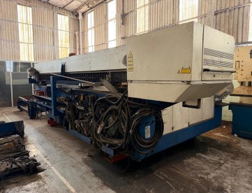 Foto: MÁQUINA CORTE A LASER -MARCA TRUMPF - MODELO TRUMATIC L4030 -4000 X 2000 X 115 - ANO 2001