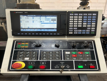 Foto: FRESADORA CNC - EURON - KM170 - 1700 x 870 x 710 - ANO 2011