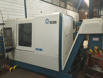 CENTRO DE TORNEAMENTO - ROMI - GL 350T (TORRE T) A2-8 V4.3 - COMANDO FANUC 0I-TF PLUS - 400MM X 1140MM