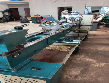 Foto: TORNO MECÂNICO - ROMI - TORMAX 30A - 520MM X 2200MM - ANO 2000