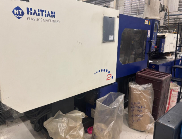 Foto: INJETORA DE PLASTICOS HAITIAN COM SERVO MOTOR -MARTE 1600/600 TONELADAS - ANO 2014