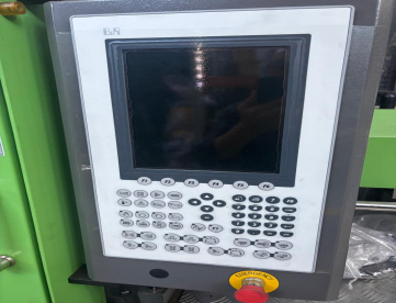 Foto: INJETORA DE PLÁSTICO -  WELLTEC - 160Se II - ANO 2019 ZERO SEM USO  SERVOMOTOR - COMPLETA! COM ROBÔ, SECADOR E ALIMENTADOR