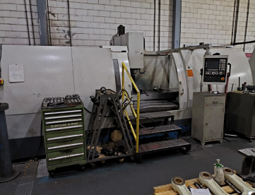 CENTRO DE USINAGEM VERTICAL - TRAVIS - M2000 - ANO 2005 - 2.000 x 800 x 700 MM - COMANDO FAGOR