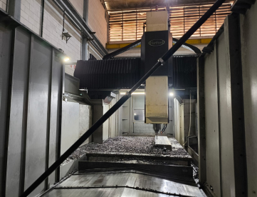 Foto: FRESADORA PORTAL CNC - HARTFORD PRO 3210 - 3050mm X 2100mm X 1200mm - ANO 2008