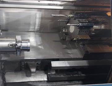 Foto: CENTRO DE TORNEAMENTO CNC - ROMI - GALAXY 30 - 320MM X 1020MM - ANO 2001
