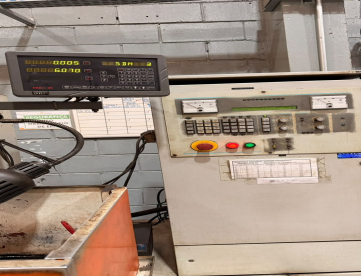 Foto: ELETROEROSÃO A FIO - ENGEMAC - EDM 440 NC